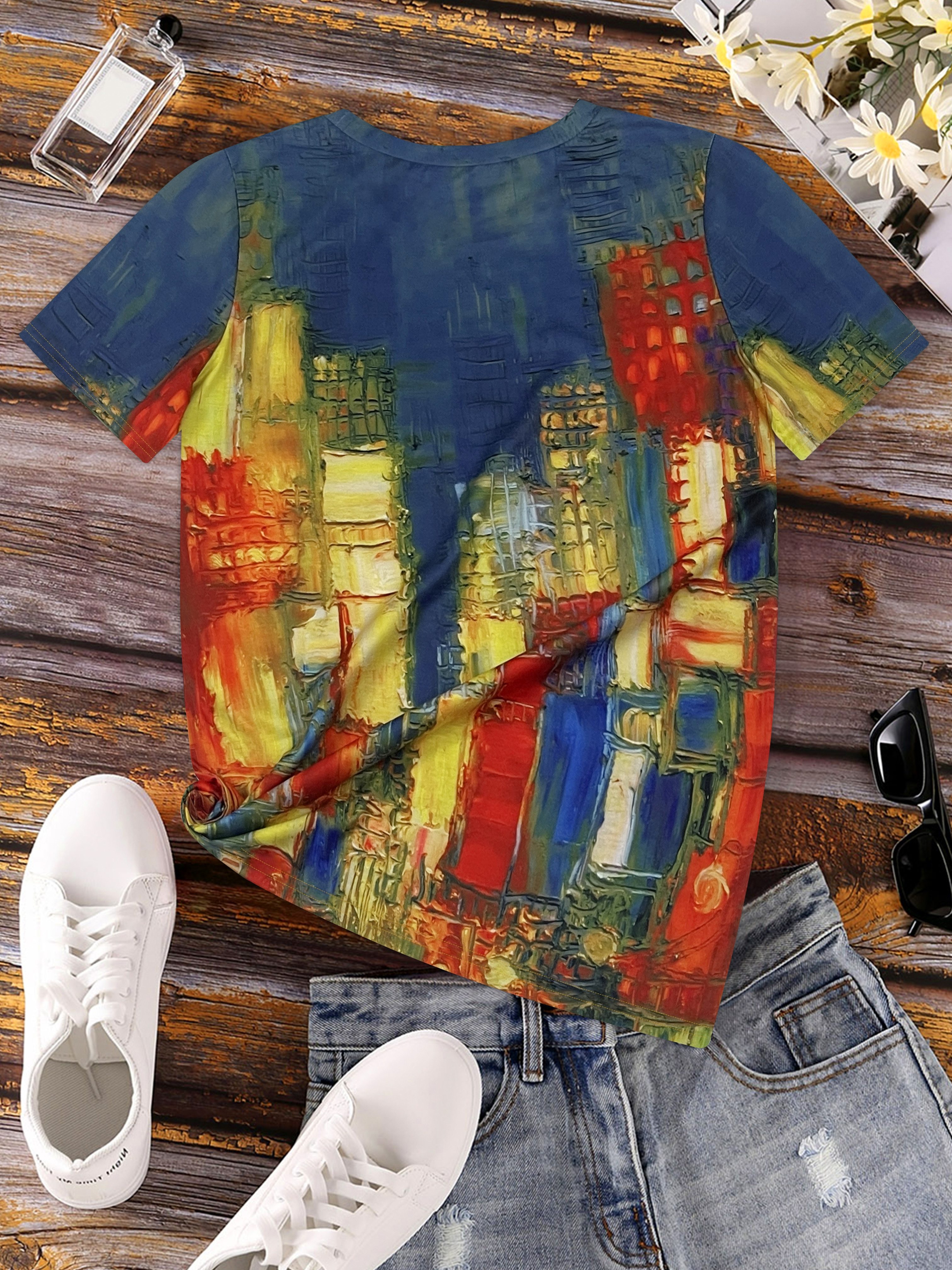 Vibrant Cityscape Women's Tee  - مراجعة Women'S Formal Day Wear وسعره